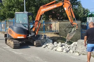 Zatvaračnica Slano (1)